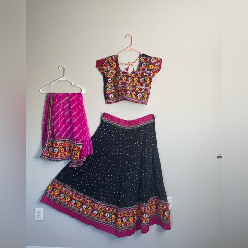 Beautiful and very attractive INDIAN Traditional Garba Dress - - Picture 8 of 14
